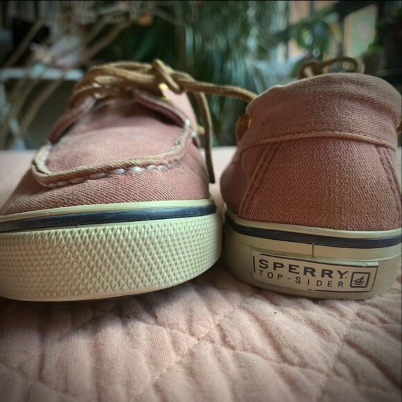 Pink Sperry nautical shoes, size 8.5 W - Picture 6 of 15